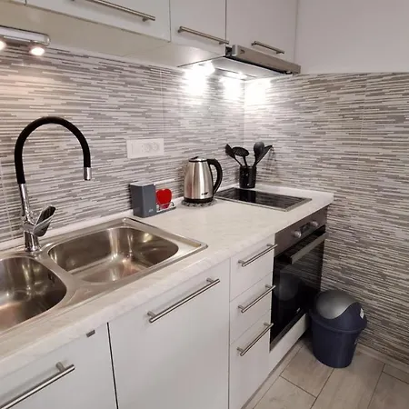 Iva Lägenhet Baška